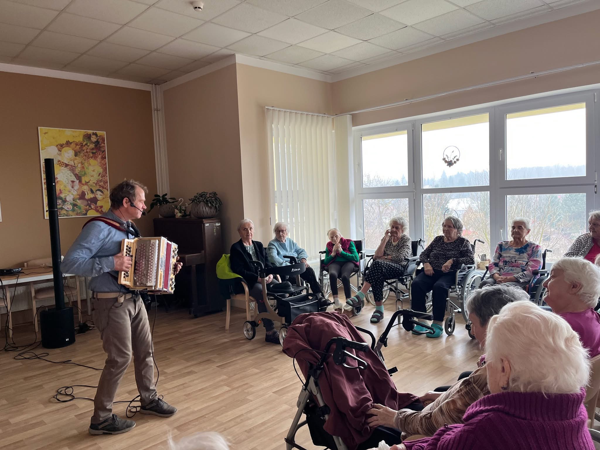 Posezení u harmoniky s panem Havránkem