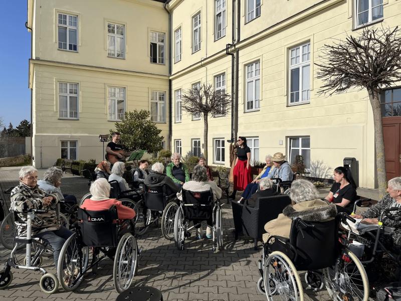 Dobrovolnictví nás baví